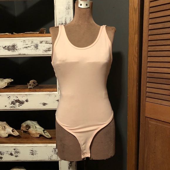 Topshop Light Pink Side Cut Out Bodysuit - Picture 7 of 8